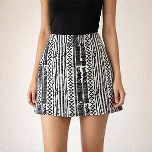 B Jewel Zip-Back Geometric Aztec Tribal Print Mini Skirt - L